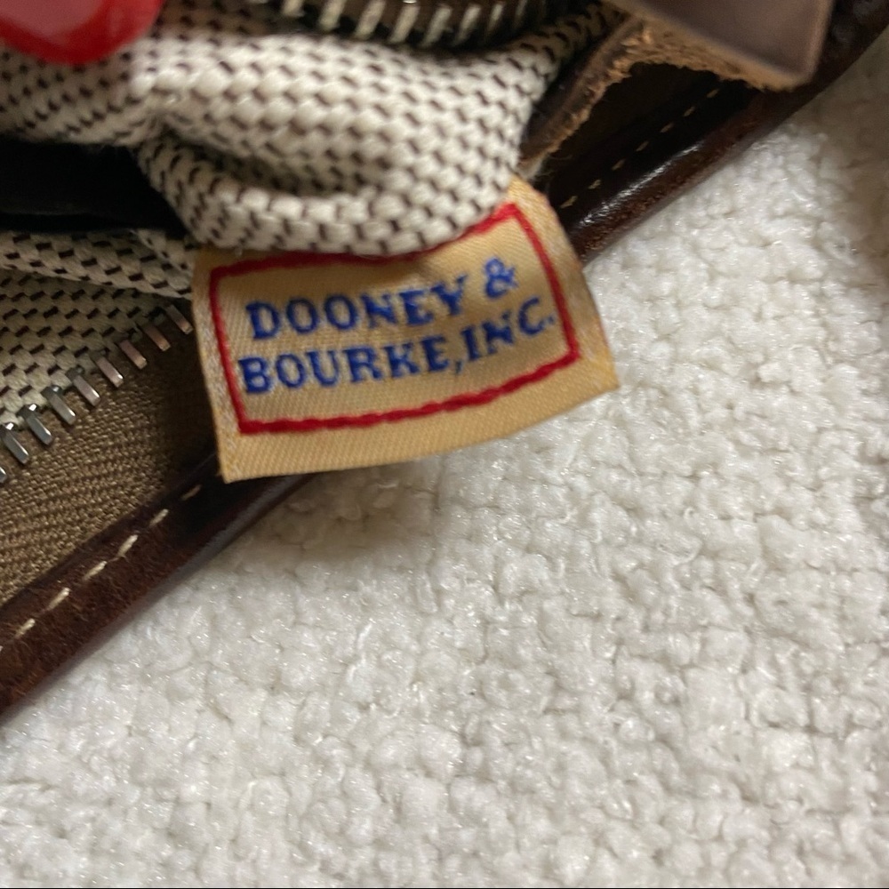 Dooney & Bourke bag - Picture 11 of 12